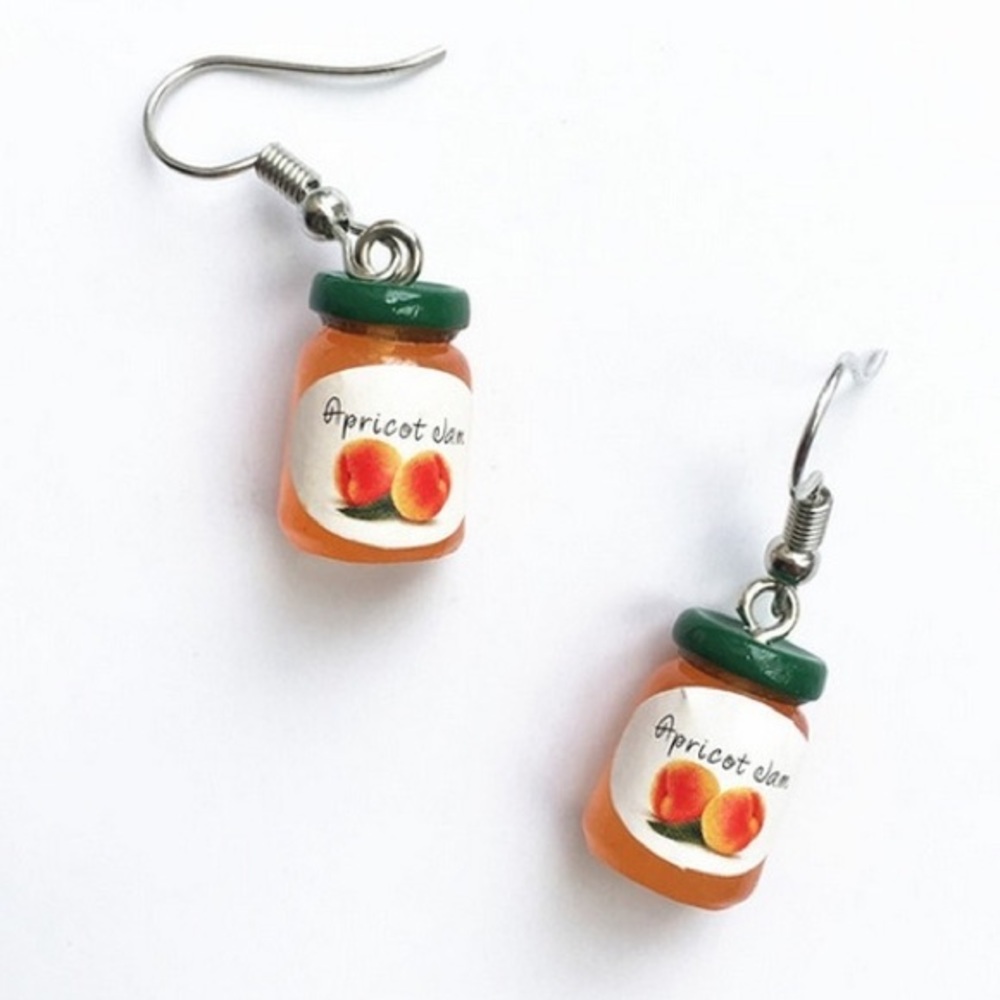 🎉CLOSING👍🆑5/$25🆑if bundled Apricot jam